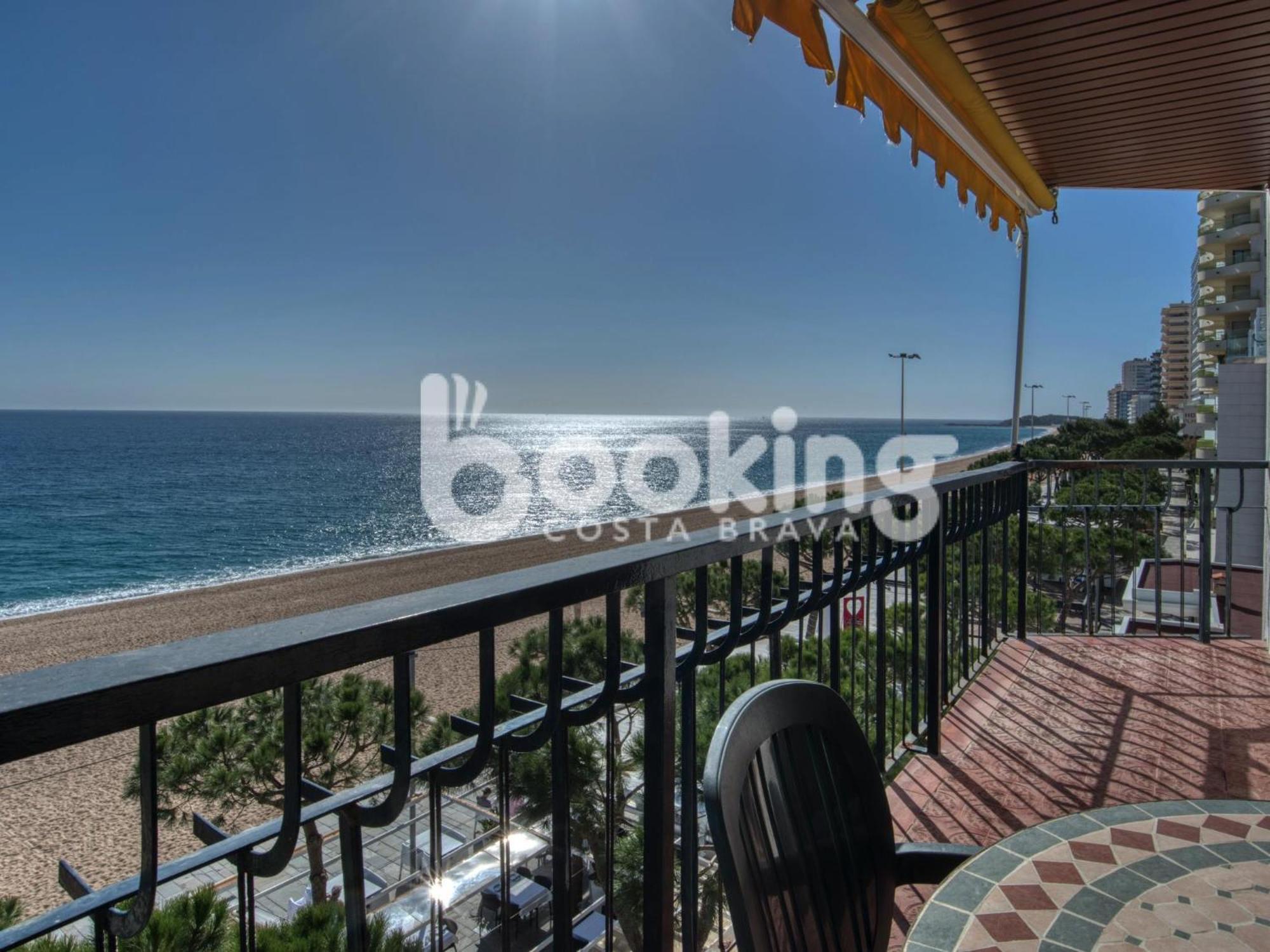 Embajador 2 Apartament A Primera Linia De Mar Per 5 Persones Platja d'Aro Esterno foto